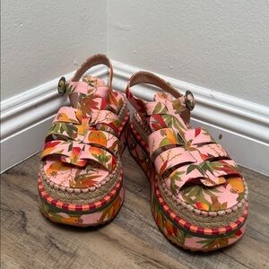 Farm Rio Mango Tree Platform Sandals - Size 9